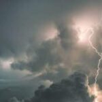 رگبار تگرگ و رعدوبرق استان مرکزی را فرا می گیرد