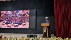 «زندگی با آیه‌ها» راه نجات نسل نوجوان در جنگ هویتی است