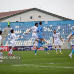 سبقت چادرملو و فولاد ادامه دارد/سپاهان حریف پیکان نشد