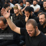 شکوه محفل سینه زنی زائران رضوی در نهمین سحر ماه رمضان