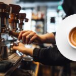 قهوه و جایگاه فرهنگی که مغفول مانده است؛ سقوط آئین در فنجان