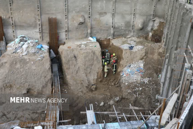 مرگ یک کارگر در حادثه ریزش آوار در مشهد