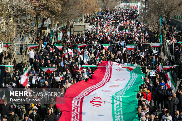 مسیرهای راهپیمایی ۲۲ بهمن در شهر زنجان اعلام شد