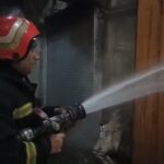 مومنی: آتش‌سوزی جزئی در پیاده‌ راه فرهنگی رشت مهار شد