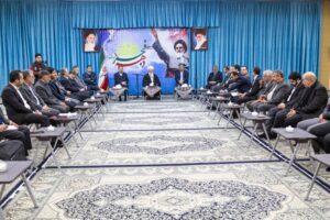 ناصری: مردم یزد باید از ظرفیت معادن و صنایع استان بهره‌مند شوند