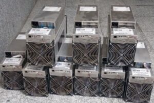 نجف زاده: ۱۳ دستگاه ماینر قاچاق در میاندوآب کشف شد