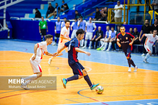 پردیس قزوین با غلبه بر پالایش نفت اصفهان به رده هفتم جدول رسید