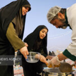 پویش «سفره پدری» در حرم مطهر امام رضا(ع)