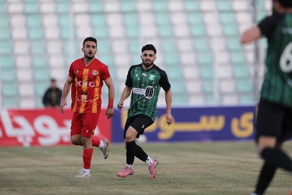 پیروزی دومیهمان و شوک ناگهانی یک‌میزبان در نیمه نخست بازی‌های هم‌زمان