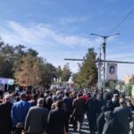 پیوند شیعه و سنی در راهپیمایی ۲۲ بهمن در زاهدان