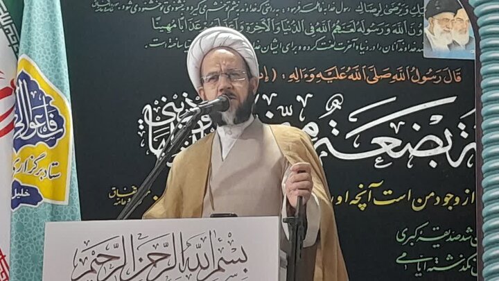 کرامت انسانی با مهار هوای نفس و مقاومت در برابر دشمنان محقق می‌شود