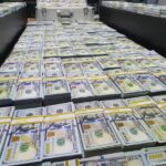 کشف ۱۰ میلیارد سکه و دلار تقلبی در قرچک توسط پلیس آگاهی