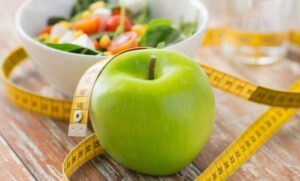 ۱۰ روش علمی و سریع برای کاهش وزن؛ چگونه در کمترین زمان بیشترین چربی را بسوزانیم؟