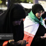 حمایت مردم مشهد از نیروهای مسلح