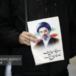 رهبر انقلاب چراغ راه ماست؛ مشهدی‌ها از ایستادگی و وفاداری می‌گویند