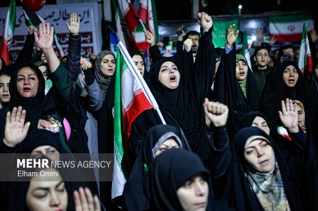 «نظم نرم» زنان در تجمعات استان تهران؛ از مدیریت هیجانات تا روایت امید