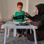 آموزش در خانه؛ روایت معلمی که فاصله‌ها را شکست