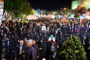 اجتماع پرشور ساوجی‌ها در بیعت با رهبر معظم انقلاب