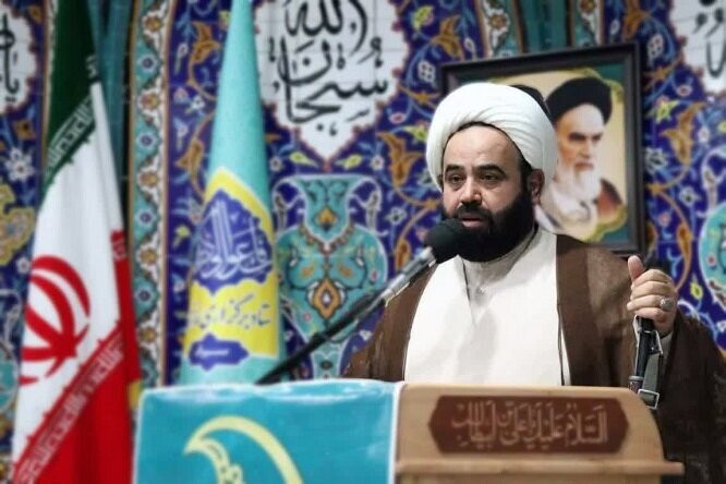 امام جمعه سیراف: جامعه نیازمند تبیین مستمر فرهنگ غدیر است