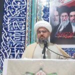 امام جمعه فهرج: برخورد قاطع با سودجویان اقتصادی ضروری است