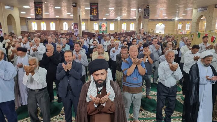 امام جمعه موقت گناوه: تقویت روحیه همدلی راهبرد عبور از جنگ اقتصادی است