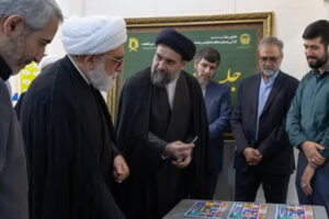 بازدید تولیت آستان قدس رضوی از مرکز قرآن کریم 