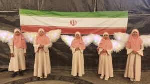 برگزاری جشن تکلیف دختران سرزمین آفتاب در نودمین شب بیعت با رهبری