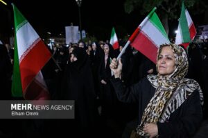 تجمع با شکوه مردم اقبالیه در سنگر خیابان