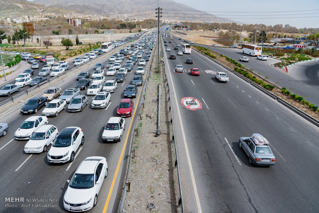 ترافیک سنگین در محورهای ورودی تهران