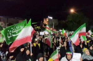 خروش حماسی مردم همدان برای دفاع از اقتدار و عزت ایران