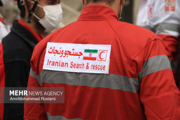 رضایی:۴ هزار و۸۰۰ امدادگر طی۴۰ روز در صحنه عملیات‌های تهران حاضر بودند
