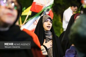 شب ۷۵ حماسه‌ای دیگر از پیوند نسل‌ها
