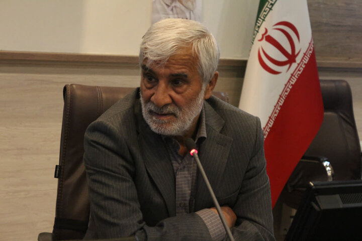 شهرداری همدان برای ساماندهی وانت‌بارها برنامه ارائه دهد