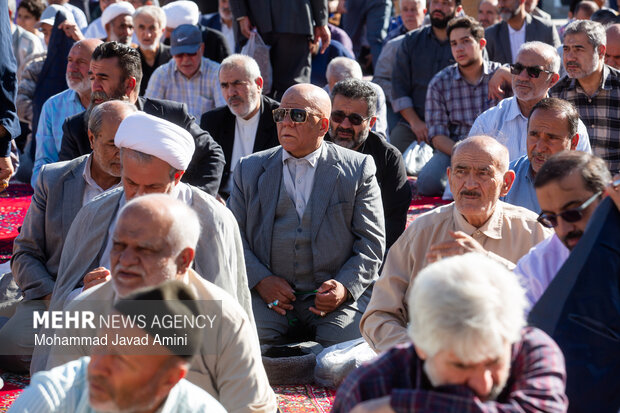 شکوه بندگی در عید قربان؛ طلوع وحدت و ایثار در نگین زاگرس شکوه بندگی در عید قربان؛ طلوع وحدت و ایثار در نگین زاگرس