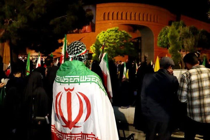 شکوه حضور ساوجی‌ها در شصت و هشتمین تجمعات شبانه