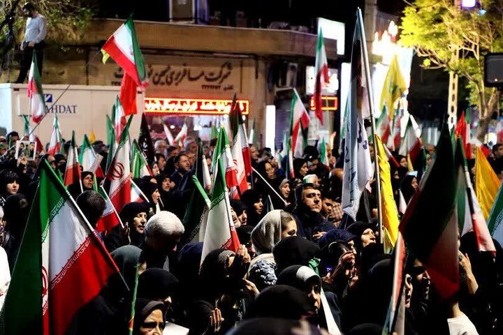 شکوه حضور مردم دیار آفتاب در هفتاد و نهمین شب بیعت با رهبر انقلاب