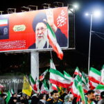 عزاداری جوانان قمی در سوگ رهبر شهید