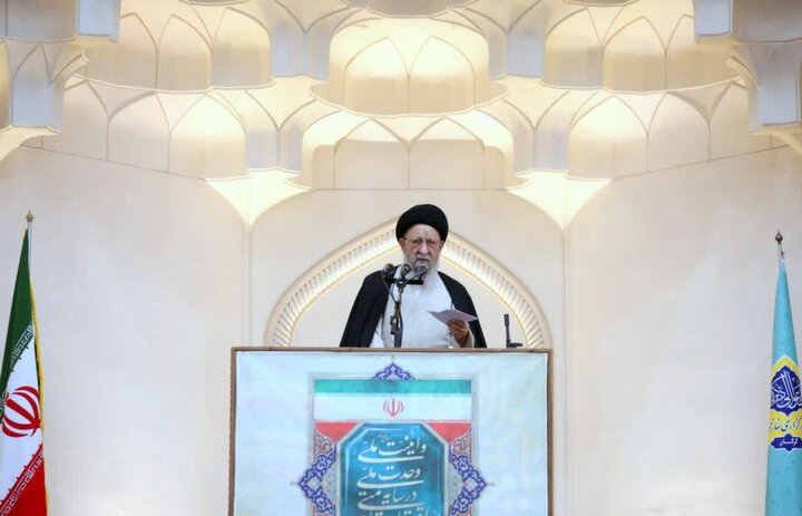 عید قربان نماد بندگی و رسیدگی به محرومان است