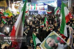 فومنی ها در شب شصت و نهم؛ «غرور ملی ما - خلیج فارس ایران»