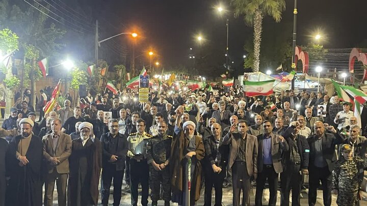 موج شبانه در گرگان فروکش نکرد؛ مردم همچنان در صحنه