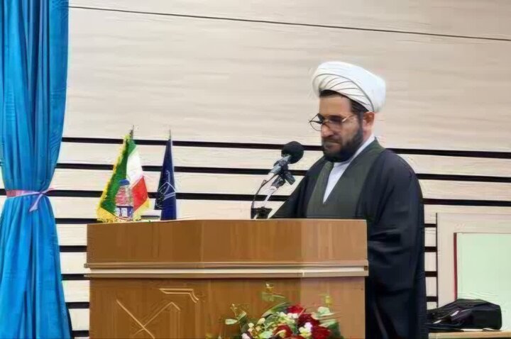 نقش شهدا در خنثی‌سازی توطئه‌های دشمنان علیه ایران