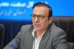 نوذری: اجازه تعطیلی هیچ واحد صنعتی و اخراج کارگران را ندادیم