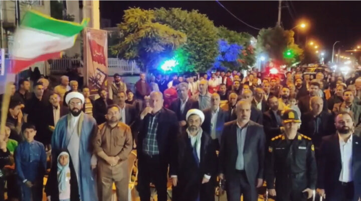 پلدشتی‌ها در تجمع شبانه حماسه آفرینی کردند