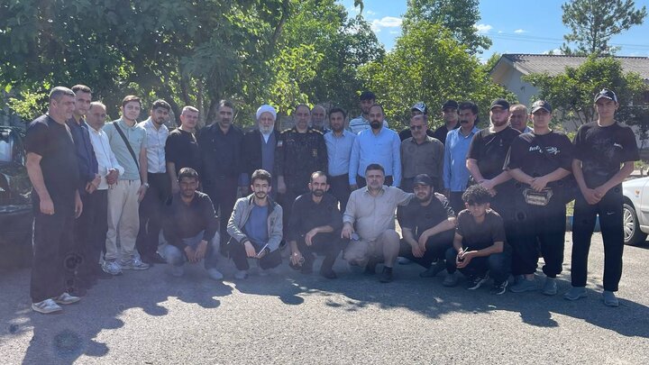 کاروان پیاده آستارایی‌ها راهی مرقد امام راحل شدند