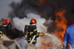 آتش نشانان اصفهان در خرداد ماه جان ۴۴۷ شهروند را نجات دادند