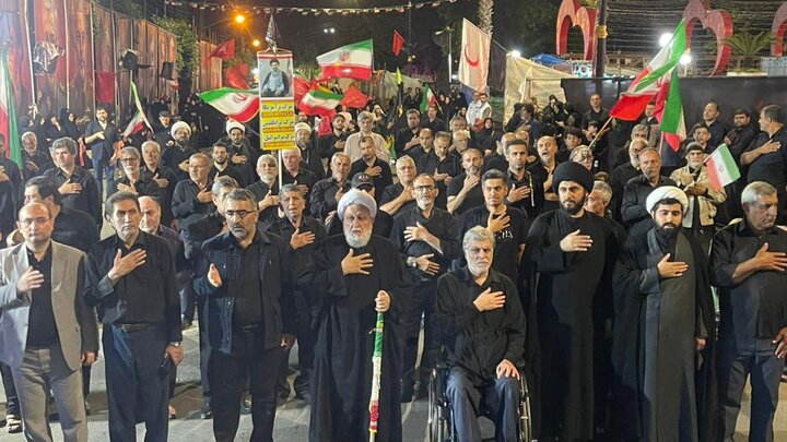 آستارا همزمان با شب نهم محرم غرق در ماتم حسینی