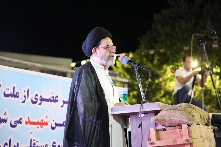 اقتدار ایران هیمنه پوشالی استکبار را درهم شکست