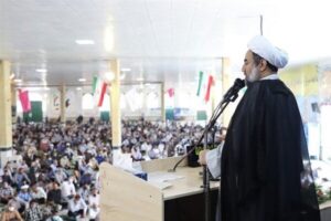 امام جمعه زاهدان: انقلاب اسلامی ثمره مکتب اهل‌بیت(ع) و نعمت ولایت است