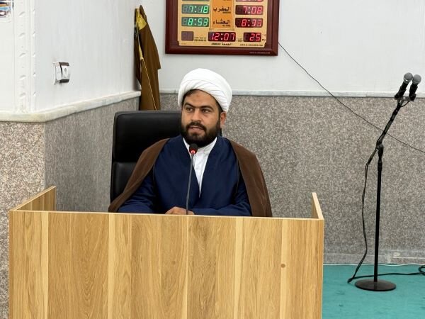 امام جمعه موقت خارگ: دشمن‌شناسی از درس‌های سیره امام راحل است