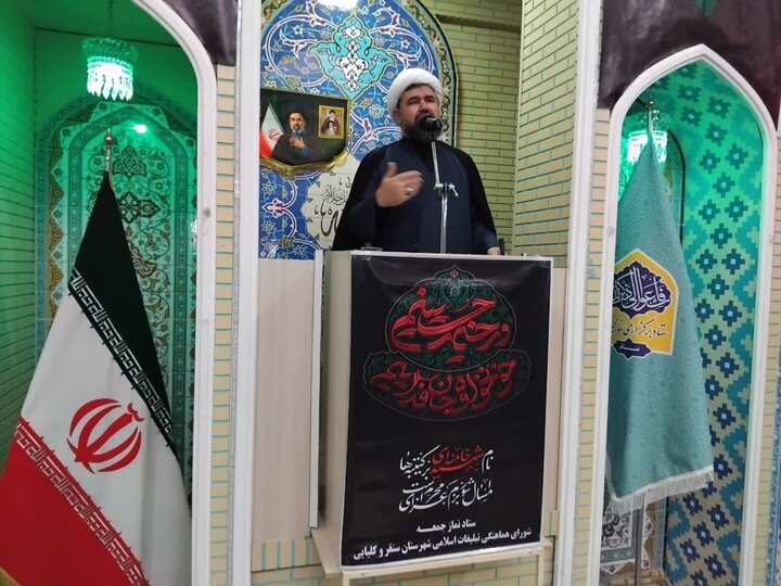 امام جمعه موقت سنقر: نصرت الهی پشتوانه پیروزی جبهه حق است
